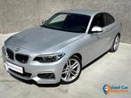BMW 2 Serie 220i Coupé M Pakket/ AC/ Navi/ 12M GARANTIE, Auto's, 4 zetels, Gebruikt, 4 cilinders, 2 Reeks