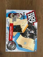 Tech deck - mega half pipe nog volledig nieuw, Ophalen of Verzenden, Zo goed als nieuw
