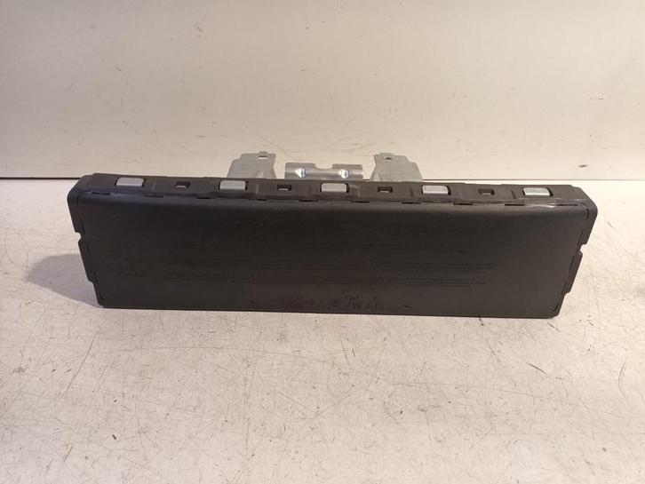 AIRBAG KNIE LINKS Volkswagen Tiguan (AD1) (5TB880841E), Auto-onderdelen, Overige Auto-onderdelen, Volkswagen, Gebruikt