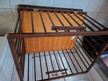 Houten babybox  beschikbaar voor biedingen