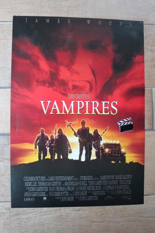 filmaffiche Vampires James Woods 1998 filmposter, Collections, Posters & Affiches, Comme neuf, Cinéma et TV, A1 jusqu'à A3, Rectangulaire vertical