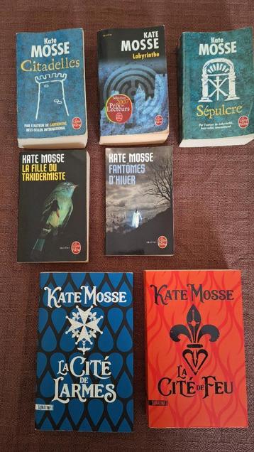 Lot de 7 livres de Kate Mosse beschikbaar voor biedingen