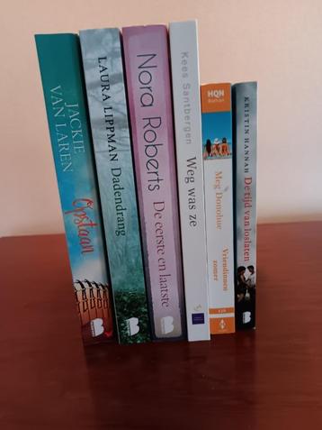 stapel boeken/romans beschikbaar voor biedingen