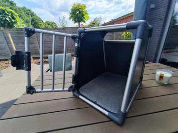 Hondenbench aluminium Trixie maat S in zeer goede staat beschikbaar voor biedingen