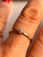 Gouden ring met 4klein diamantjes, Comme neuf, Femme ou Homme, Avec pierre précieuse, Or