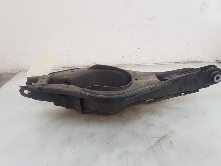 DRAAGARM LINKS ACHTER Volvo XC40 (XZ) (|32283085|32315278|), Auto-onderdelen, Ophanging en Onderstel, Volvo, Gebruikt