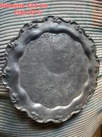 Grote ronde schaal gedecoreerd op 3 poten - diameter 33cm, Antiek en Kunst, Ophalen of Verzenden