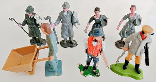 Figurines de la ferme "vintage" + 1 chasseur Britains 1/32, Verzamelen, Beelden en Beeldjes, Gebruikt, Mens, Ophalen of Verzenden