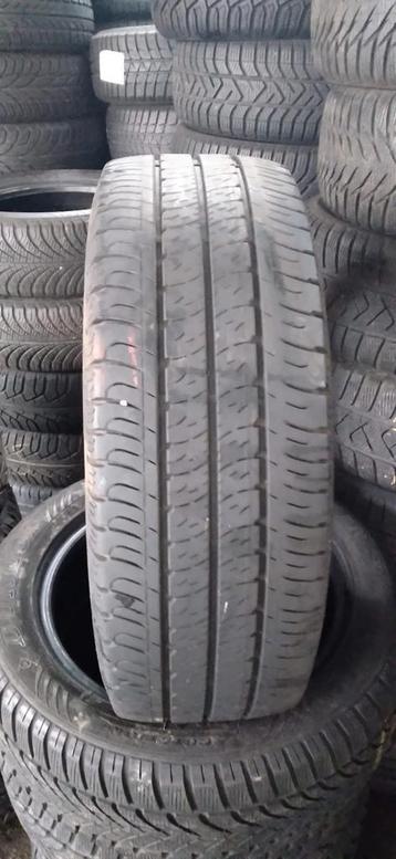 215 65 R15C Goodyear avec montage et équilibréga 