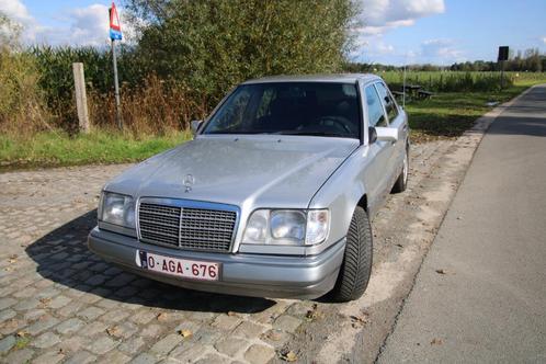 Te Koop, Autos, Mercedes-Benz, Particulier, Classe E, ABS, Airbags, Verrouillage central, Jantes en alliage léger, Phares antibrouillard