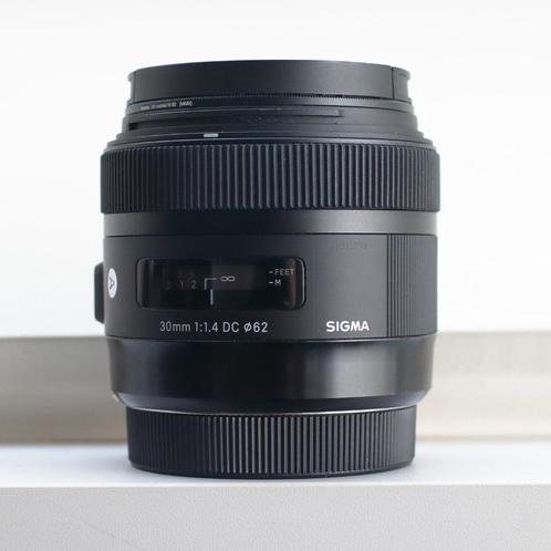 Sigma 30mm F/1.4 ART DC HSM Canon EF-S + filter, Audio, Tv en Foto, Foto | Lenzen en Objectieven, Gebruikt, Ophalen