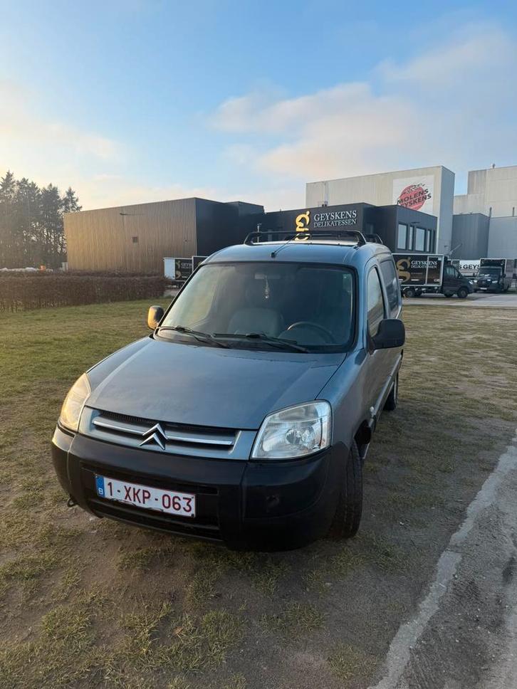 Citroen Berlingo 1.6hdi 2007, Auto's, Bestelwagens en Lichte vracht, Particulier, Trekhaak, Citroën, Diesel, Euro 4, 3 deurs, Handgeschakeld