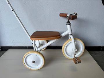 Banwood driewieler met stang beschikbaar voor biedingen