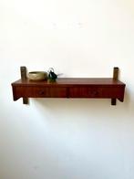 Table murale en bois avec tiroirs. Style Poul Cadovius, Enlèvement, Utilisé