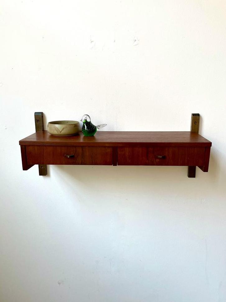 Table murale en bois avec tiroirs. Style Poul Cadovius, Maison & Meubles, Accessoires pour la Maison | Étagères murales & Rayons de bibliothèque