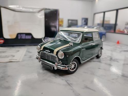 Austin Mini Cooper S 1/18 Kyosho, Hobby en Vrije tijd, Modelauto's | 1:18, Zo goed als nieuw, Auto, Kyosho, Ophalen of Verzenden