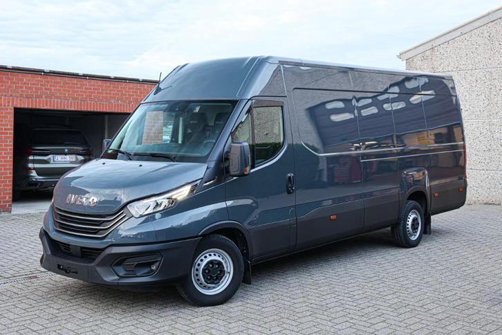 Iveco Daily LENGTE-4*AUTOMAAT*3000CC*176PK*3500KG-TREKGEWICH, Auto's, Bestelwagens en Lichte vracht, Bedrijf, Te koop, Used 1. Bestelwagens met ervaring.