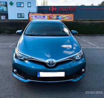Toyota Auris Hybrid 1.8  // Facelift // 2de eigenaar, Stof, Euro 6, 4 cilinders, Blauw