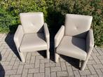 2 eetkamerstoelen in lederlook op wieltjes, Huis en Inrichting, Ophalen, Overige materialen, Gebruikt, Twee