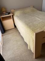 bed + nachtkastje, Huis en Inrichting, Slaapkamer | Bedden, Ophalen, Gebruikt, Twijfelaar, 120 cm