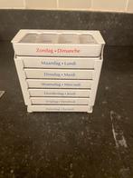 Week pillendoos met 4 innamemomenten per dag – NL/FR, Diversen, Ophalen of Verzenden, Zo goed als nieuw