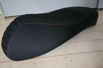 Zadel Vespa GTS SuperSport Euro5+ te koop beschikbaar voor biedingen