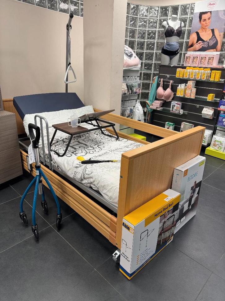 lit médical électrique, Divers, Matériel Infirmier, Neuf, Enlèvement