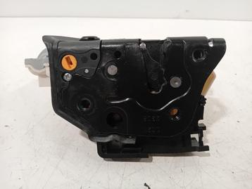PORTIERVANGER CV ELEKTR. LINKS VOOR Tiguan (5N1 / 2) beschikbaar voor biedingen