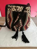 Sac à bandoulière en laine avec motif amérindien, Handtassen en Accessoires, Overige Accessoires, Ophalen of Verzenden, Zo goed als nieuw