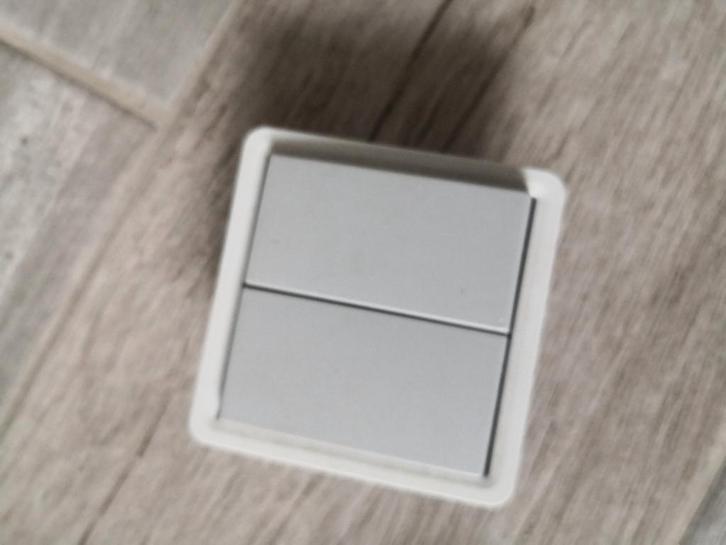 niko hydro, Doe-het-zelf en Bouw, Elektriciteit en Kabels, Nieuw, Schakelaar, Ophalen