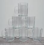 6 achthoekige glazen met handvat (bekers), Ophalen of Verzenden, Gebruikt, Bierglas