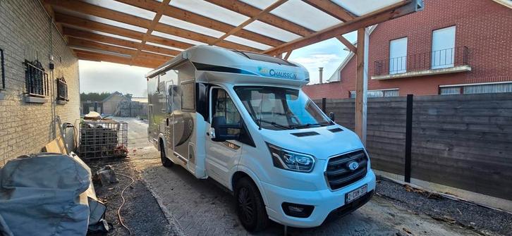 Chausson 640 titanium premium + levelsysteem en luchtverin, Caravanes & Camping, Camping-cars, Particulier, jusqu'à 4, Semi-intégral