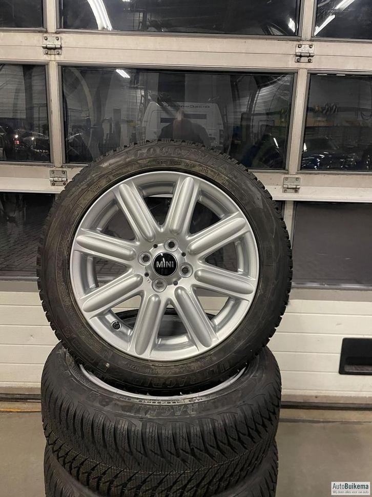 NIEUW Winterset Mini R55 R56 R57 16'' Spoke 115 Goodyear RFT, Auto-onderdelen, Banden en Velgen, Banden en Velgen, Personenwagen