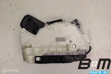 Portierslot RV (bijrijderskant) VW Golf 7 5K1837016D beschikbaar voor biedingen