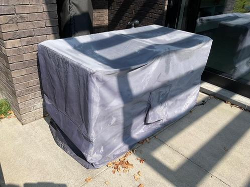 2 terras stoelen met hoge rugleuning, kussens, 2 voetbankjes, Tuin en Terras, Tuinstoelen, Gebruikt, Kunststof, Ophalen