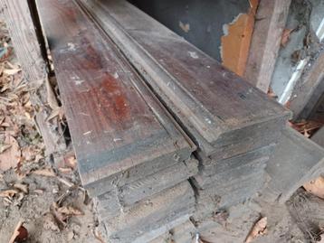Set van 18 houten planken van 11 cm op 200 cm beschikbaar voor biedingen