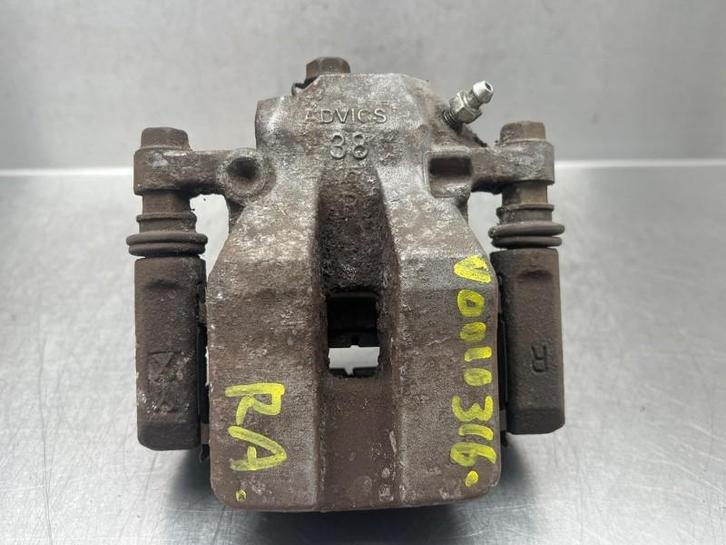 REMKLAUW RECHTS ACHTER ABS Toyota RAV4 (A3), Auto-onderdelen, Remmen en Aandrijving, Toyota, Gebruikt