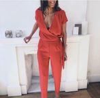 Prachtige rode jumpsuit - small, Ophalen of Verzenden
