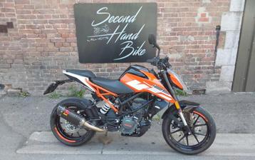 KTM DUKE 125, ZEER GOEDE STAAT, VOORSCHOT, 3350 EURO beschikbaar voor biedingen