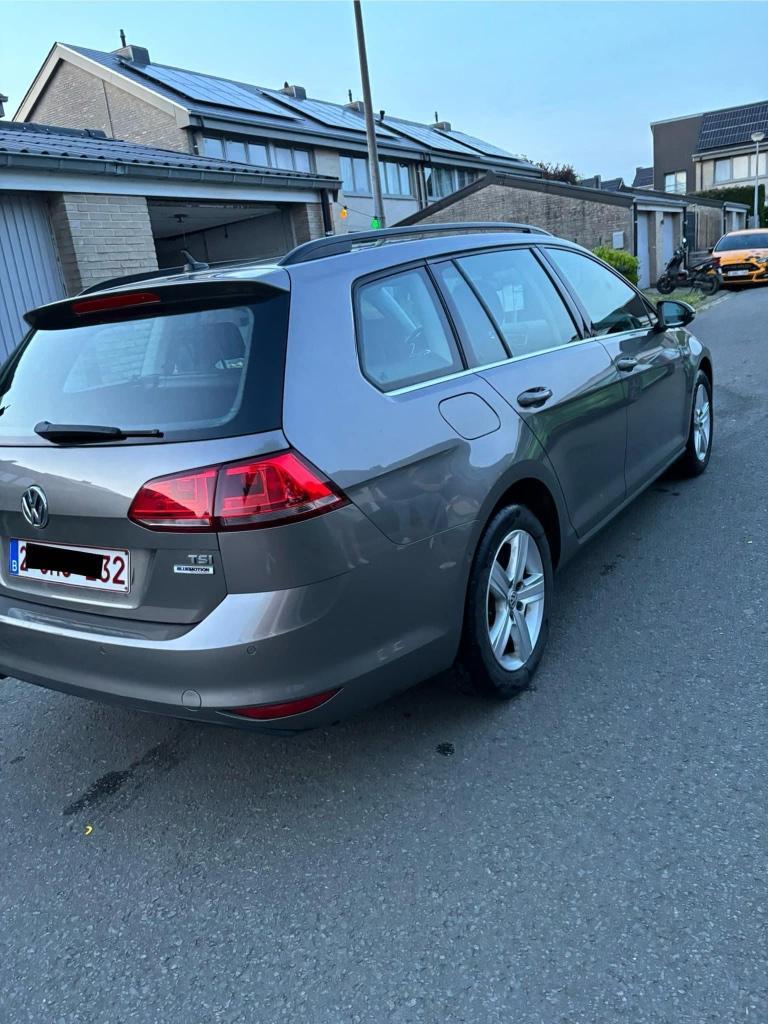 Volkswagen golf 7 . Variant