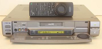Sony Video Hi8 Cassette Recorder / Model EV-C2000E PAL beschikbaar voor biedingen