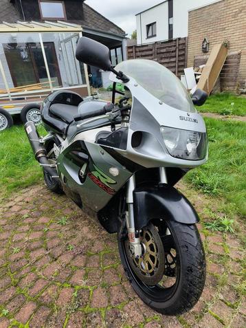 Suzuki GSX-R 750 SRAD beschikbaar voor biedingen