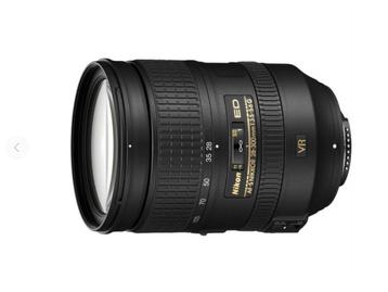 Nikon  28-300mm ED VR 3.5 - 5.6
