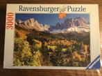 Puzzel Ravensburger 3000 stukjes Dolomieten tiers en tschami, Ophalen of Verzenden, 500 t/m 1500 stukjes, Gebruikt, Legpuzzel