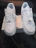 Nike air force 1 maat 41, Enlèvement