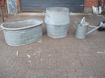 ZINKEN KUIPEN/TUIN DEKORATIE beschikbaar voor biedingen