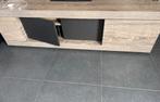 Dressoir , tv kast , en tafel, Ophalen, Gebruikt