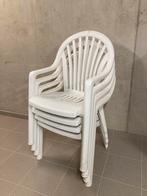 4 witte plastieken tuinstoelen, Tuin en Terras, Ophalen, Gebruikt, Kunststof, Stapelbaar