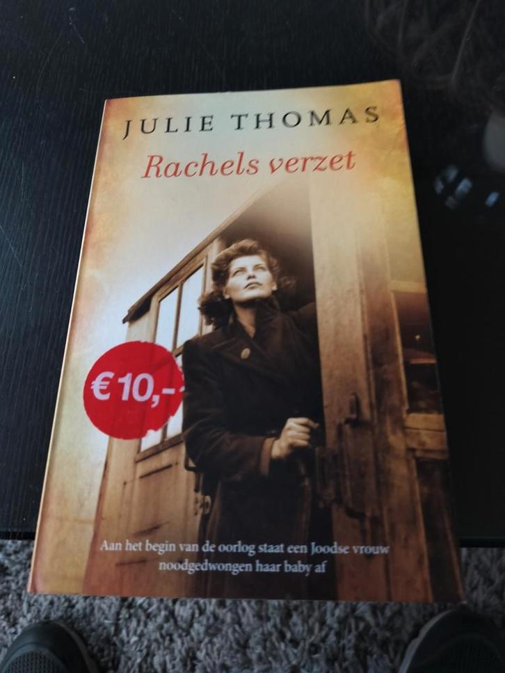 Julie Thomas - Rachels verzet, Livres, Romans historiques, Enlèvement