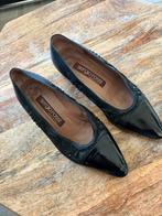 Sergio Rossi vintage pumps met parels, Kleding | Dames, Schoenen, Ophalen, Gedragen, Pumps